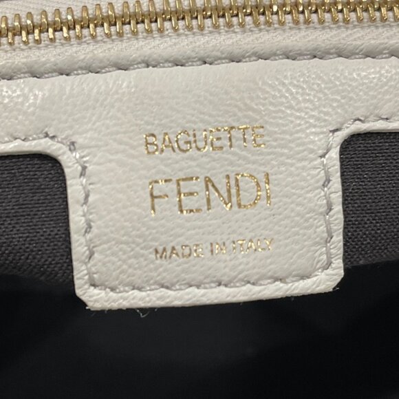 Fendi Baguette White Leather 2-way Bag (JB1238) - Picture 9 of 10